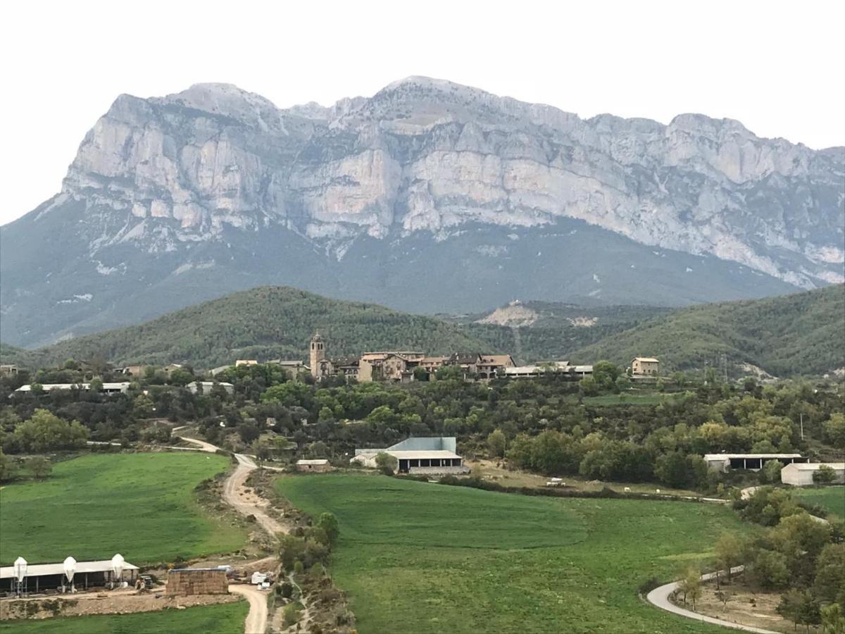 Apartmán Preciosas Vistas A La Montana, Luminoso Y Acogedor El Pueyo de Araguás Exteriér fotografie
