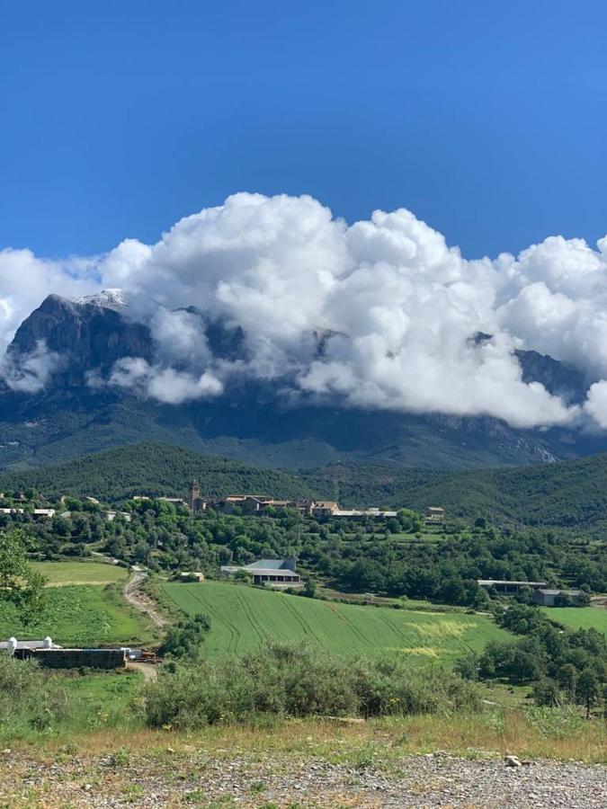 Apartmán Preciosas Vistas A La Montana, Luminoso Y Acogedor El Pueyo de Araguás Exteriér fotografie